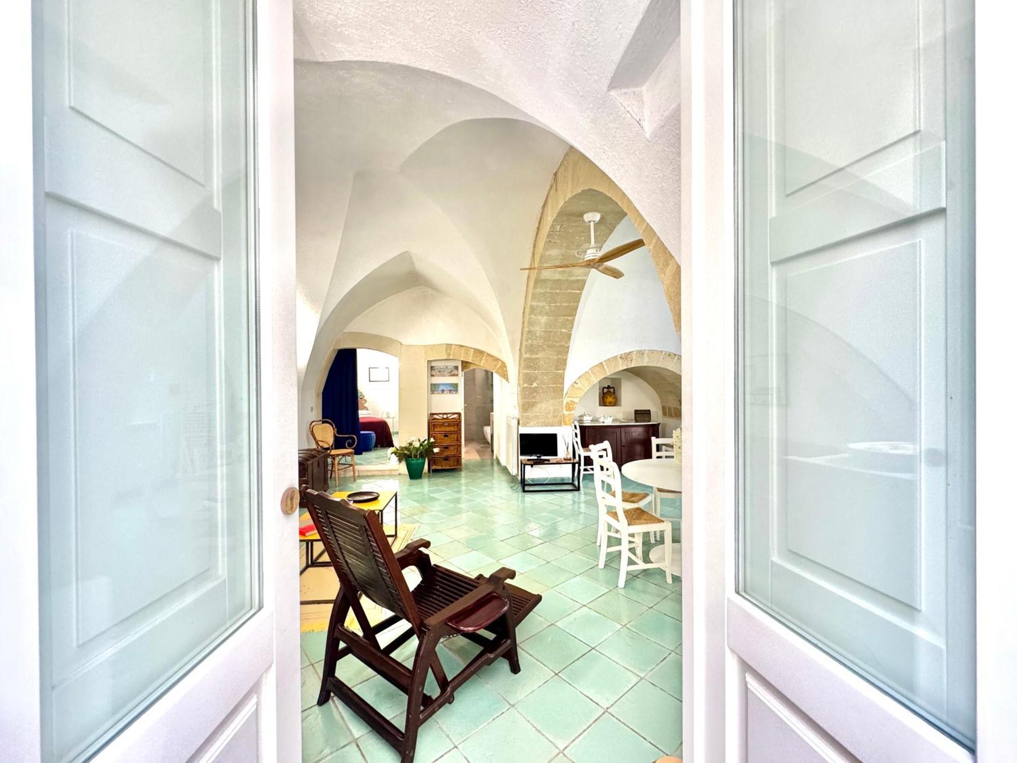 Casa Maricla - Marea Stays Collection Отранто Екстериор снимка